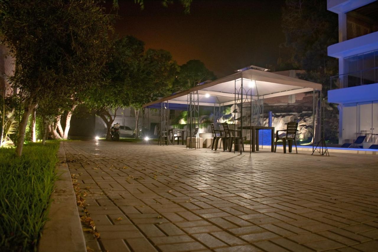 Silver Inn Hotel Cerro Azul Exterior photo