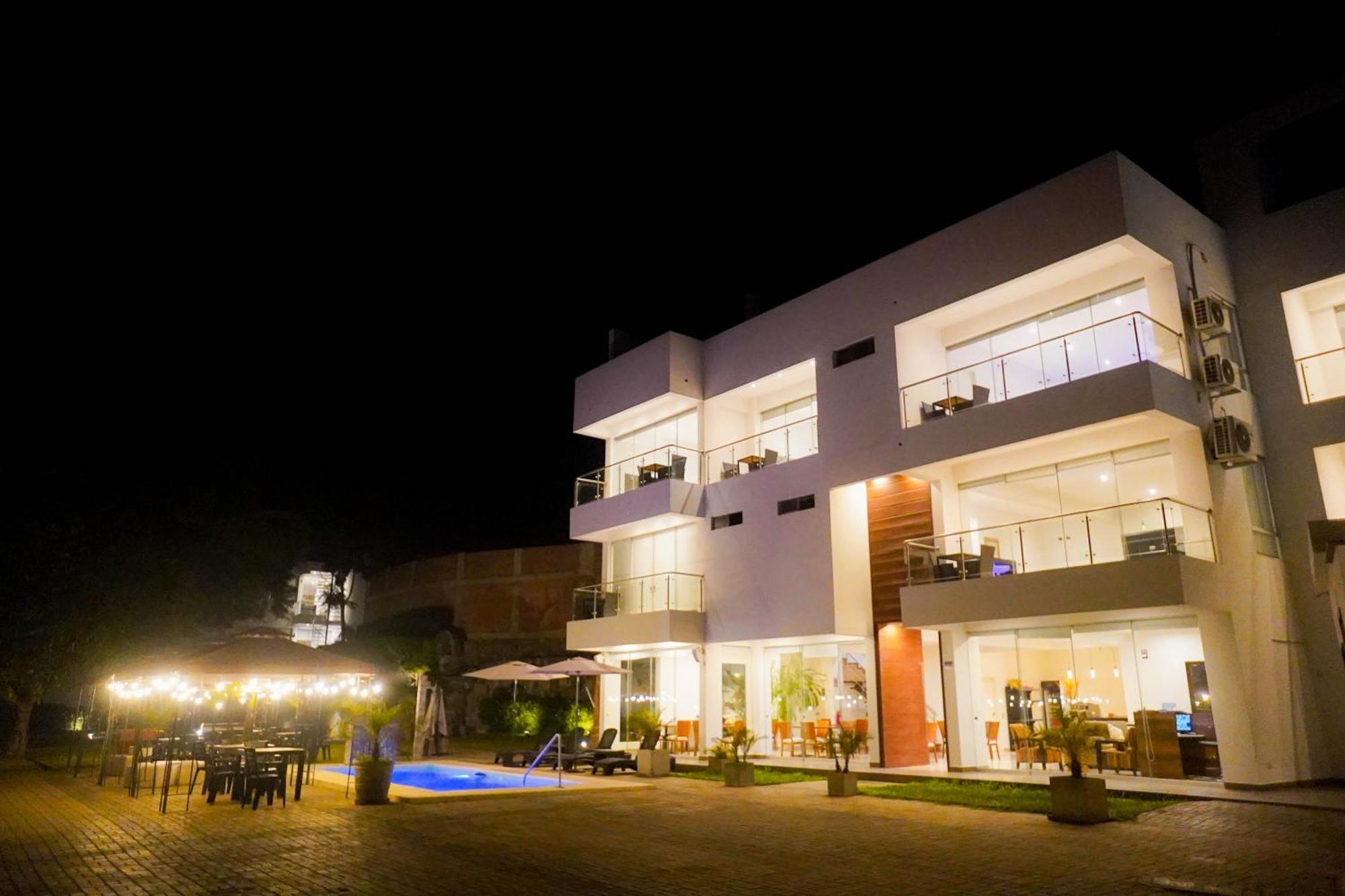 Silver Inn Hotel Cerro Azul Exterior photo